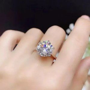 Certified 5ct. t.w. Diamond Moissanite Round Solitaire Engagement Ring NEW